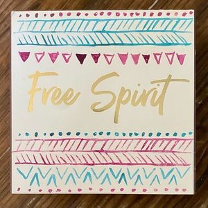CREATIVE DREAMERS Bohemian/Hippy Wood “ FREE SPIRIT” Decor Plaque